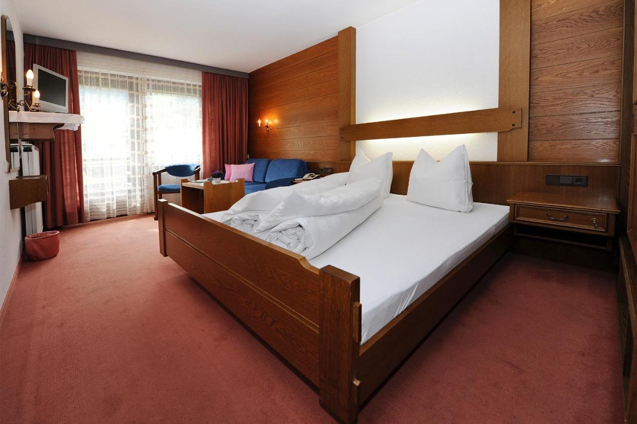 Fruehstueckspension Haus Kreuzmayr Gaschurn Luaran gambar